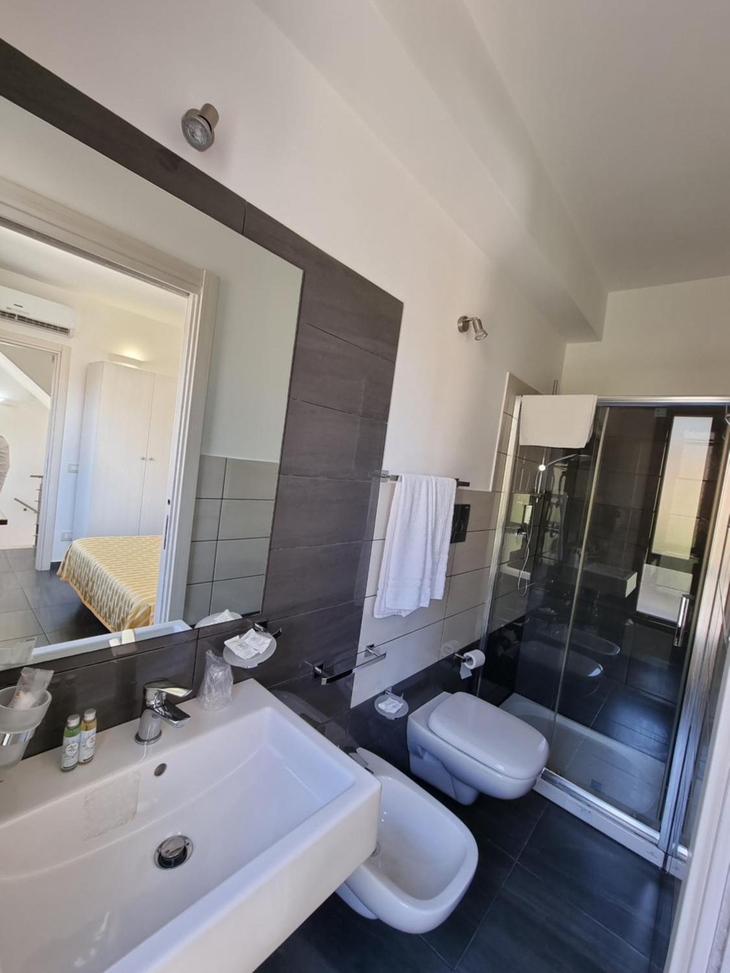 Hotel Aliai Шака Стая снимка